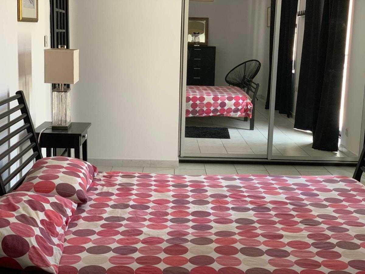 Spacious Seaview Sliema Apt, Steps From Valletta Ferry Exterior foto