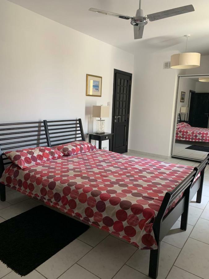 Spacious Seaview Sliema Apt, Steps From Valletta Ferry Exterior foto